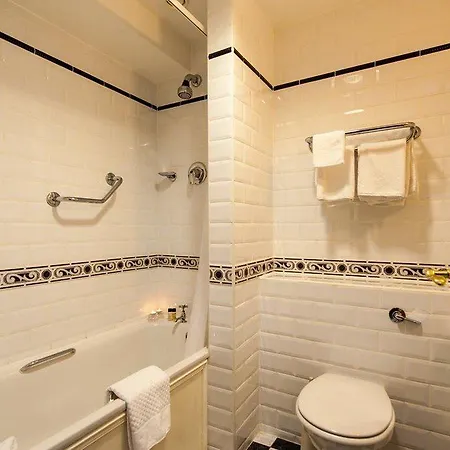 Castle Otel 3*