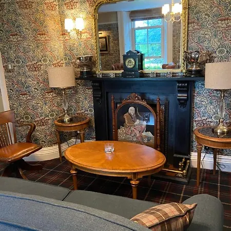 Hotel Castle Blarney