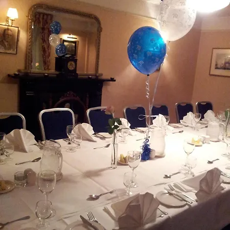 Hotel Castle Blarney